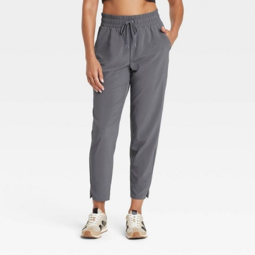 All in Motion Gray Sweatpants with Elastic Waistband